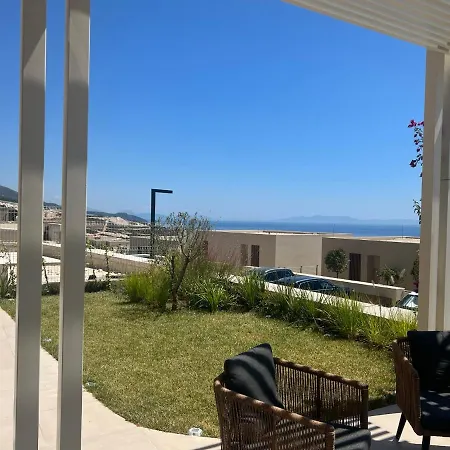 Appartamento 3m Villa, Coast