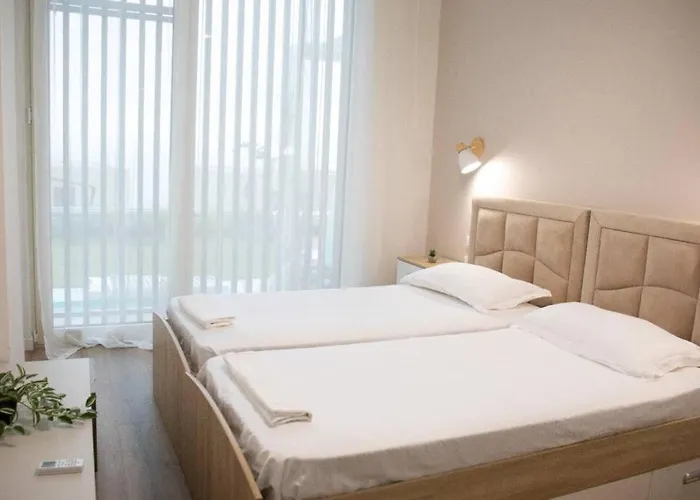 3m Villa, Coast Resort, Optional-personal Buggy Available * Palasë